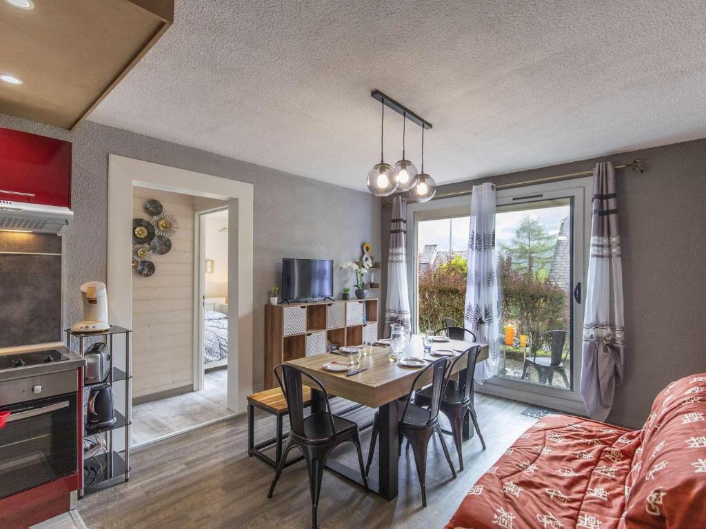 Chalet mitoyen avec terrasse et parking à Cauterets - FR-1-401-269