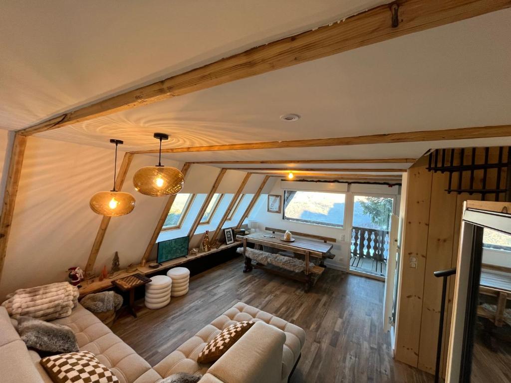 Chalet moderne classé 4 étoiles St Lary Alt1700 m - 100mdespistes