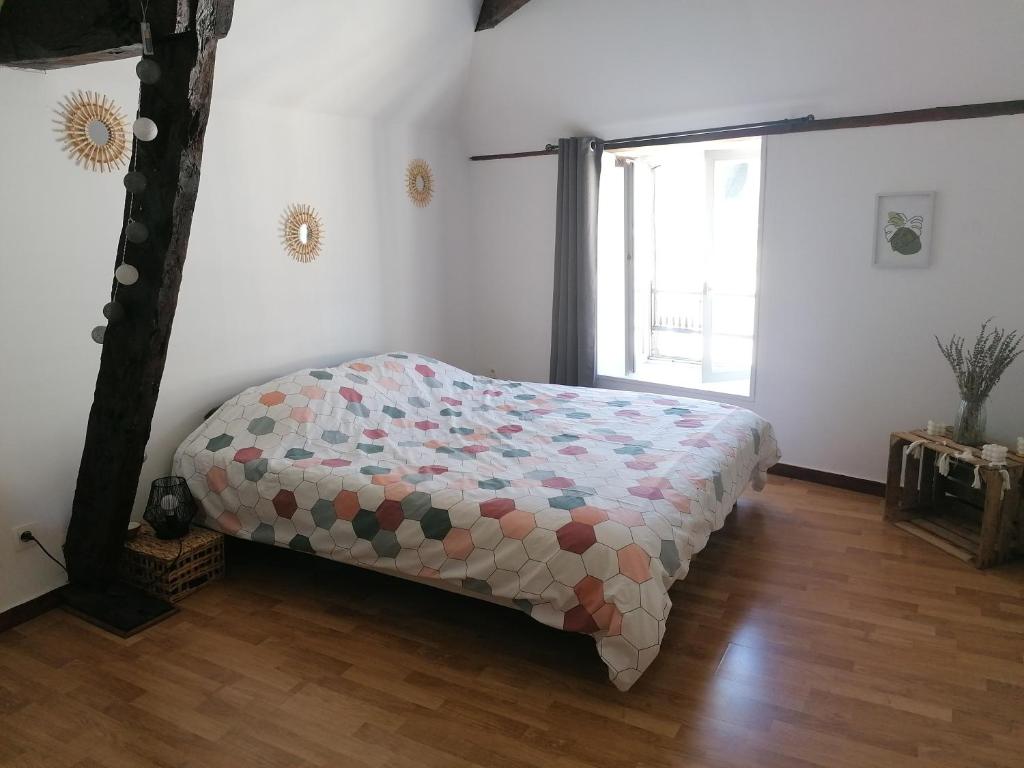 Gîte à Sées avec garage privé en centre ville