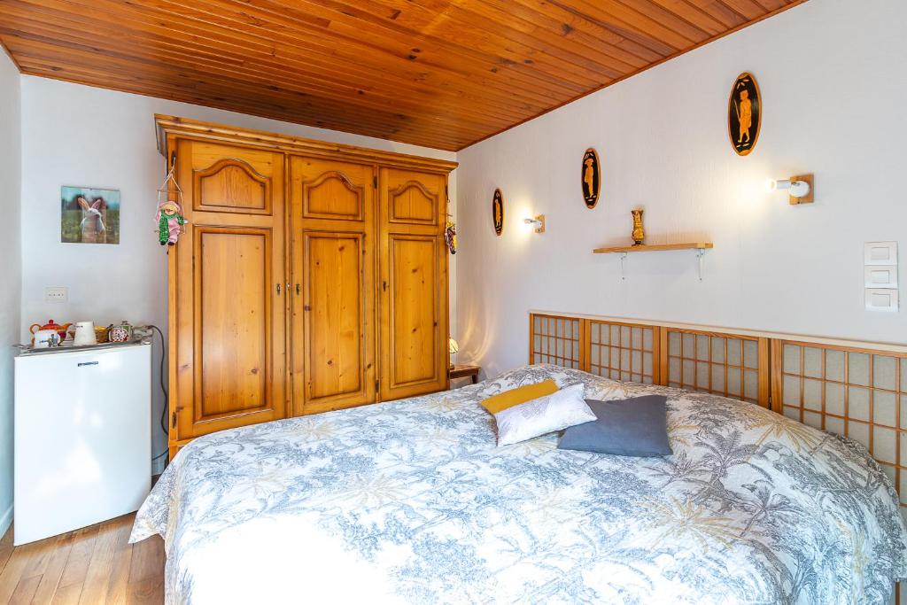 Chambre sous les mimosas 2kms plage