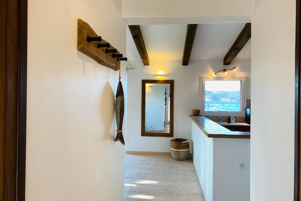 Charmante villa 2 chambres les pieds dans l'eau Bonifacio