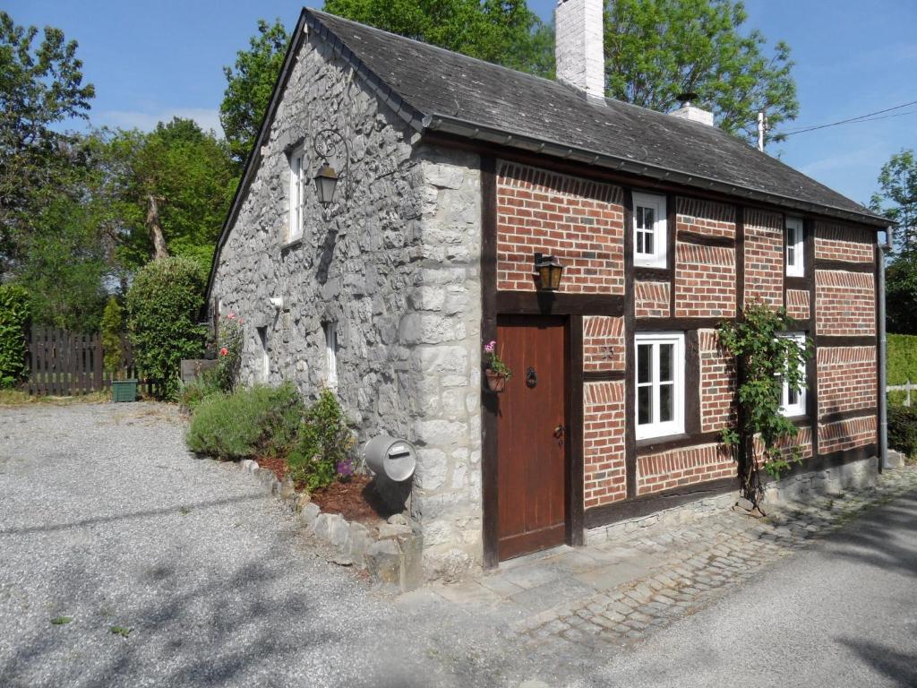 Authentic Stay in Han-sur-Lesse