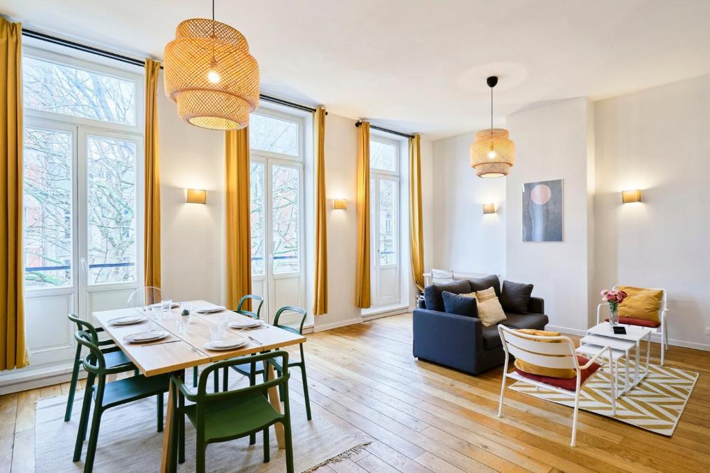 Charming flats on the Grand Boulevard