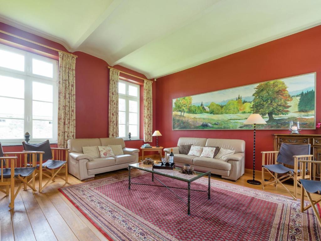 Libin Vintage Forest Retreat, cleaning included