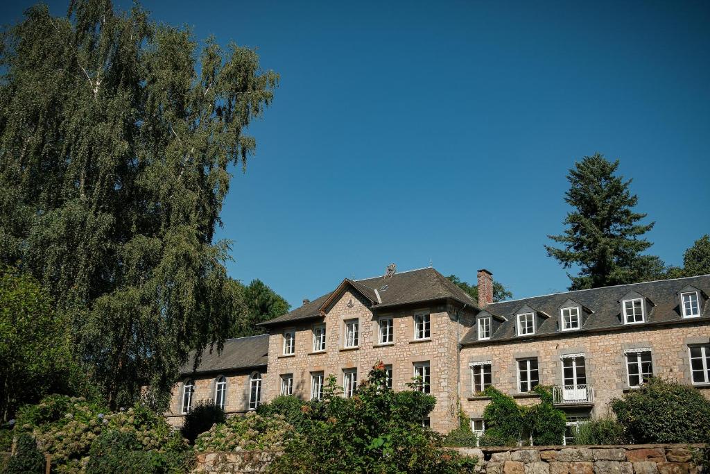 Chateau de Vaudezert And The Gate House
