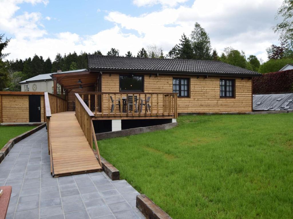Renovated chalet near Durbuy