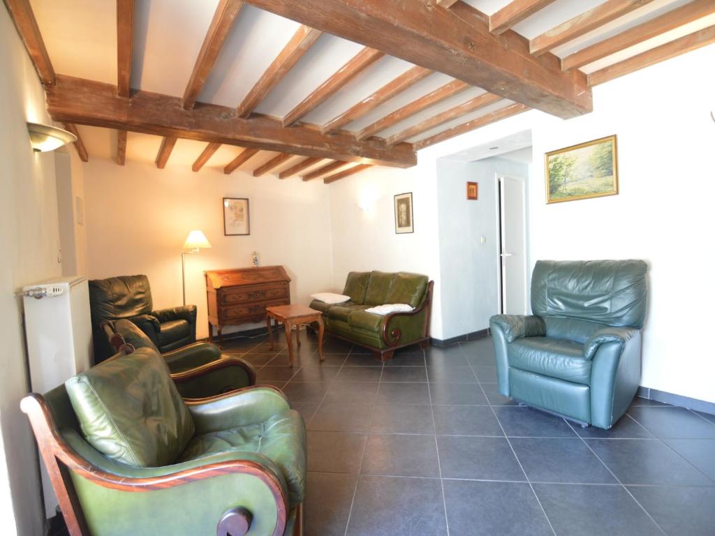 Cozy Cottage Near River, cleaning included