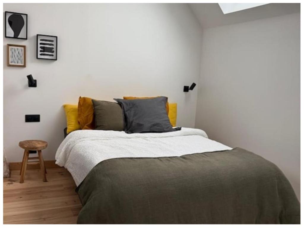 Cottage romantique dans les champs
