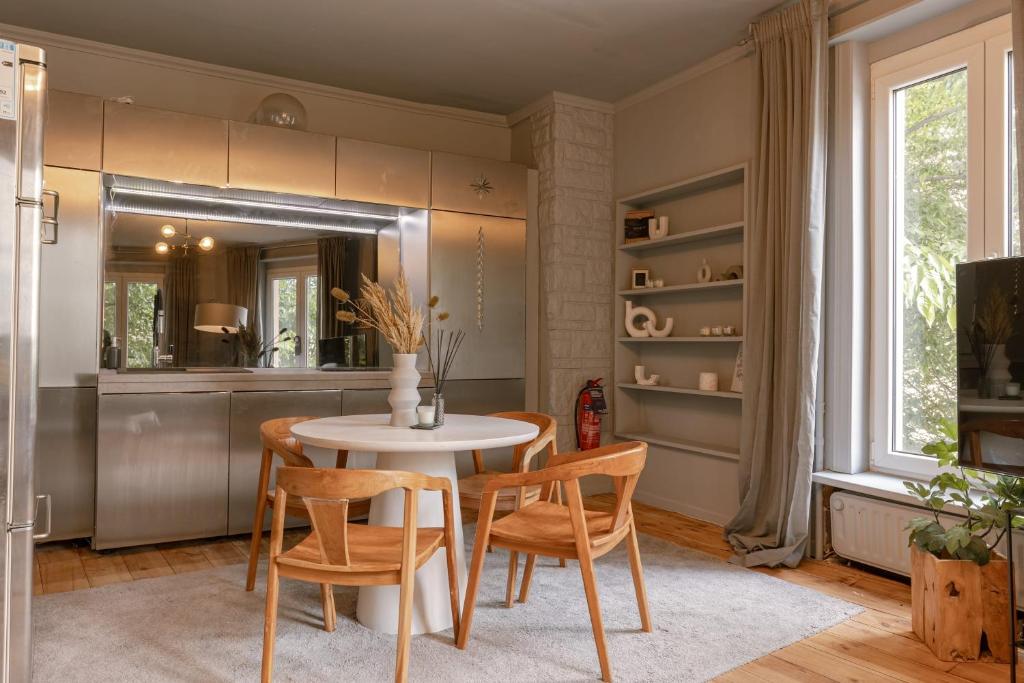 Huswell - Cozy apartment in center of Antwerp - pets welcome!
