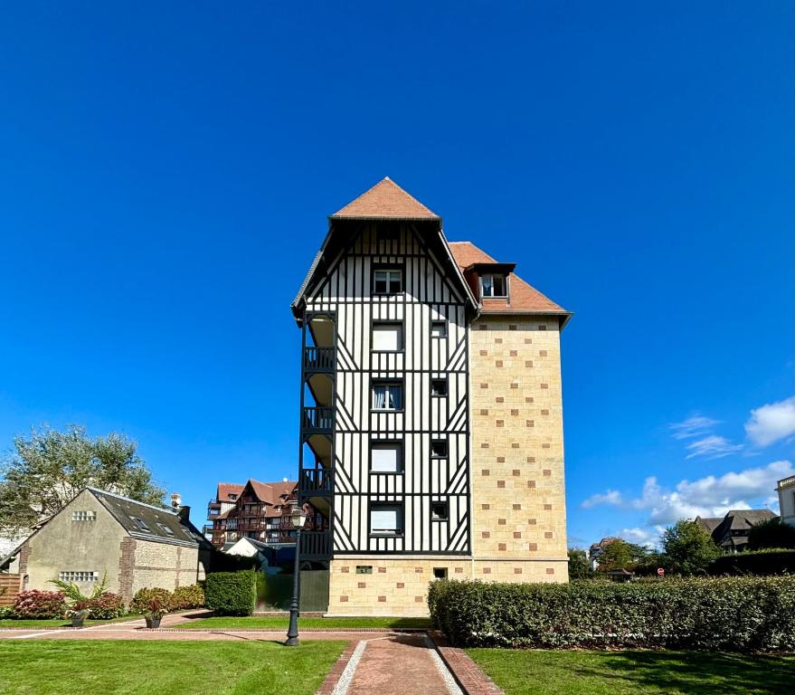 Studio en rez de jardin DEAUVILLE CENTRE et Plage