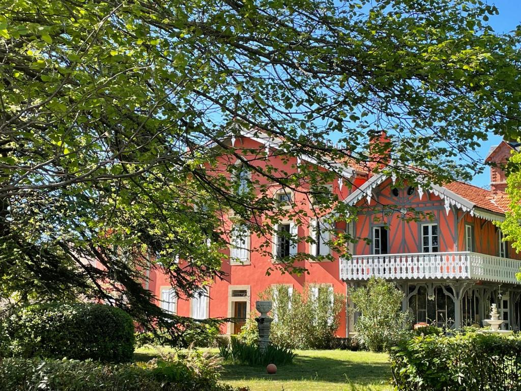 Domaine La Belle Histoire - Gîte côté jardin