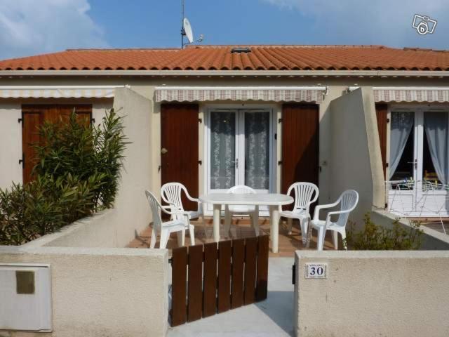Duplex Brem Sur Mer Piscine Proximité Plage Parking 5 pers Max