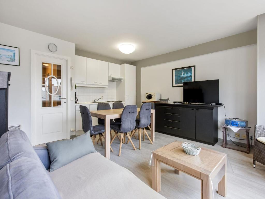 Cozy Apartment in Belgium with Parking, cleaning included