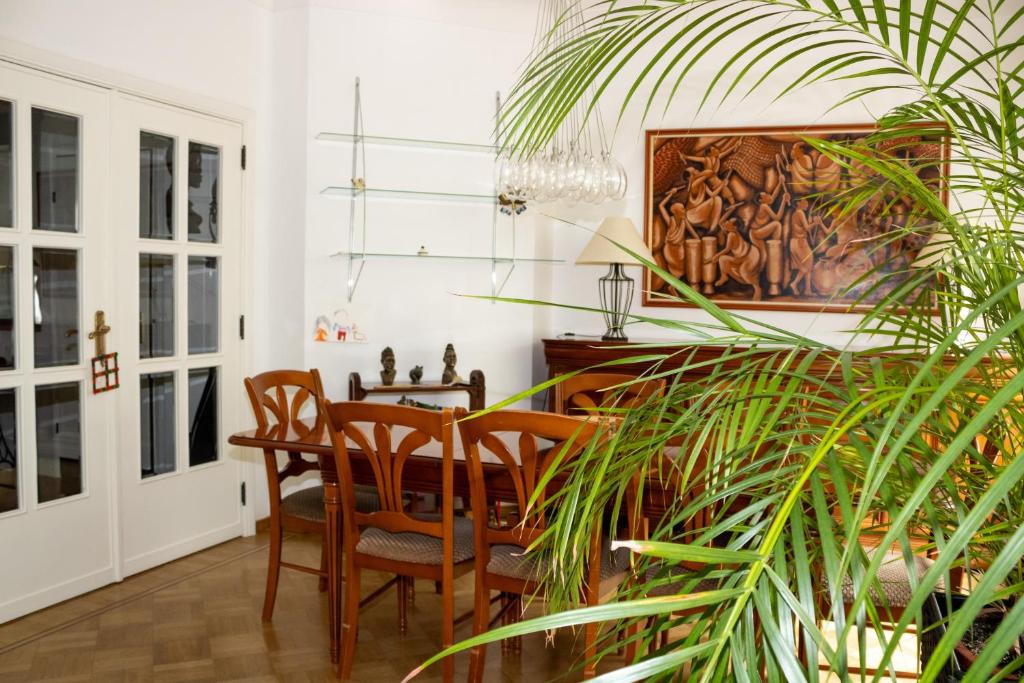 Elegance ,Space & Luxury in Brussels