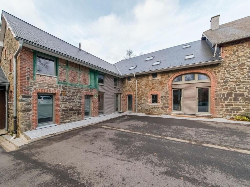 Elegant Escape in Waimes