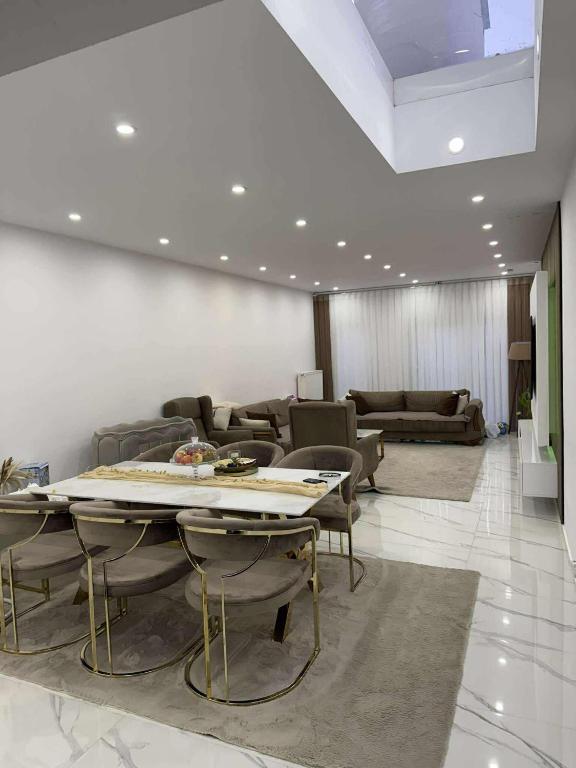 House for TOMMORLAND 700 m in Boom 2850