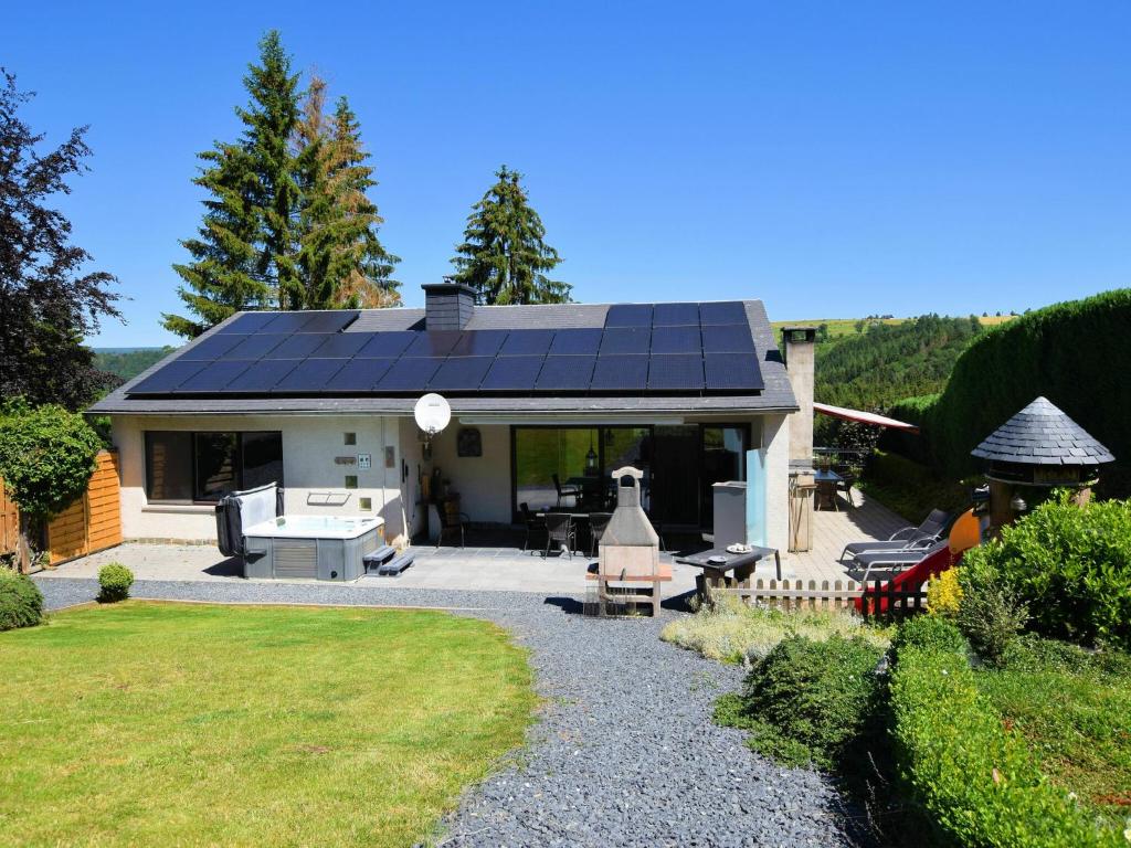 Jacuzzi Retreat, Ardennes