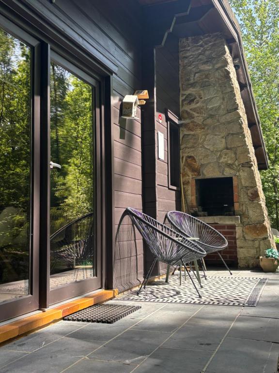 Forest Lodge