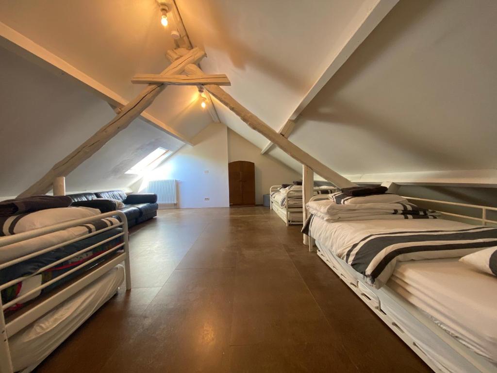 Gerestaureerde hoeve met zicht