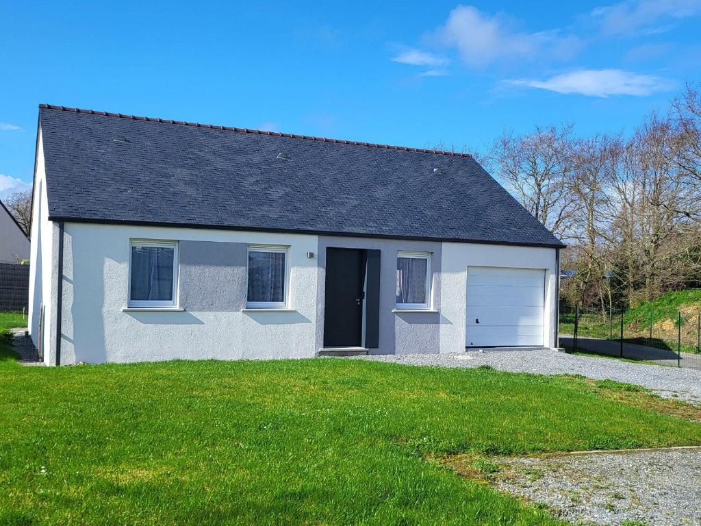 Maison familiale calme, à 5 km des plages, jardin clos, garage, wifi, proche Guérande et La Baule - FR-1-306-1264