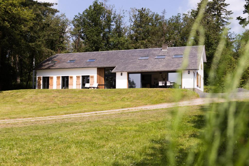 Gîte de Brohimont Vakantiehuis - Cottage - Exclusive Home of Silence