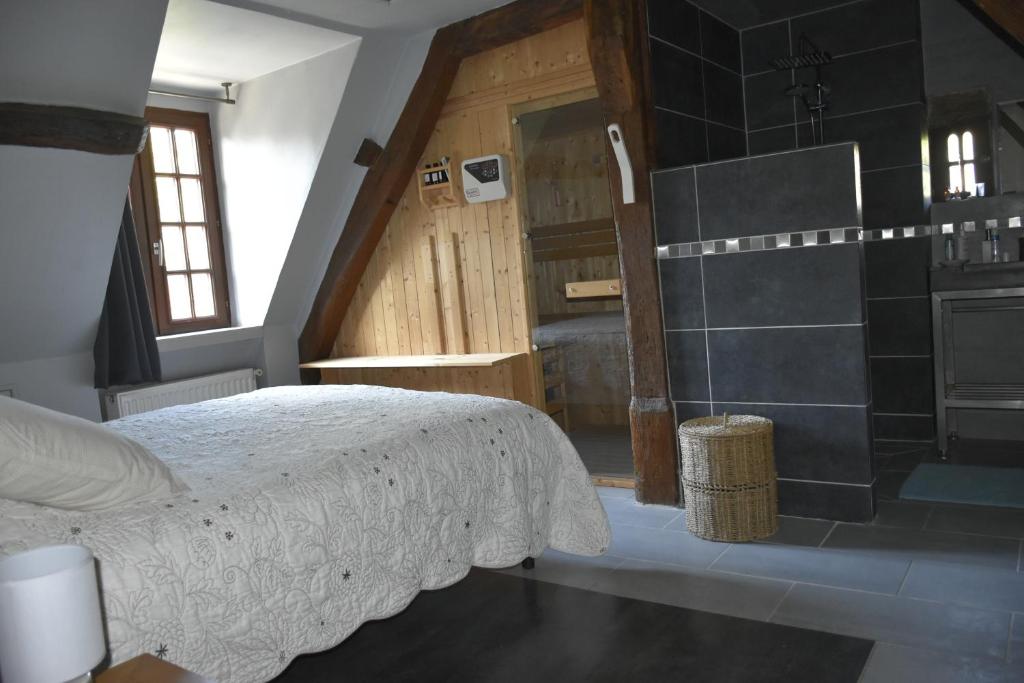 Gite du Pont Saint-Céneri-Le-Gérei dans les Alpes Mancelles