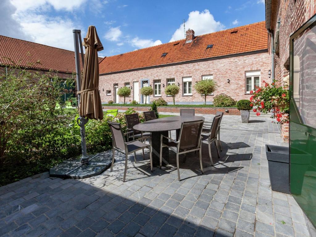 Cozy Cottage for 8 Guests