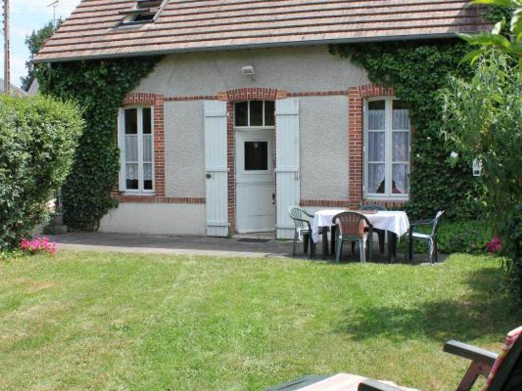 Charmant gîte rénové, idéal randonneurs, proche châteaux & 200 km de chemins – 3 ch, jardin, parking - FR-1-491-371