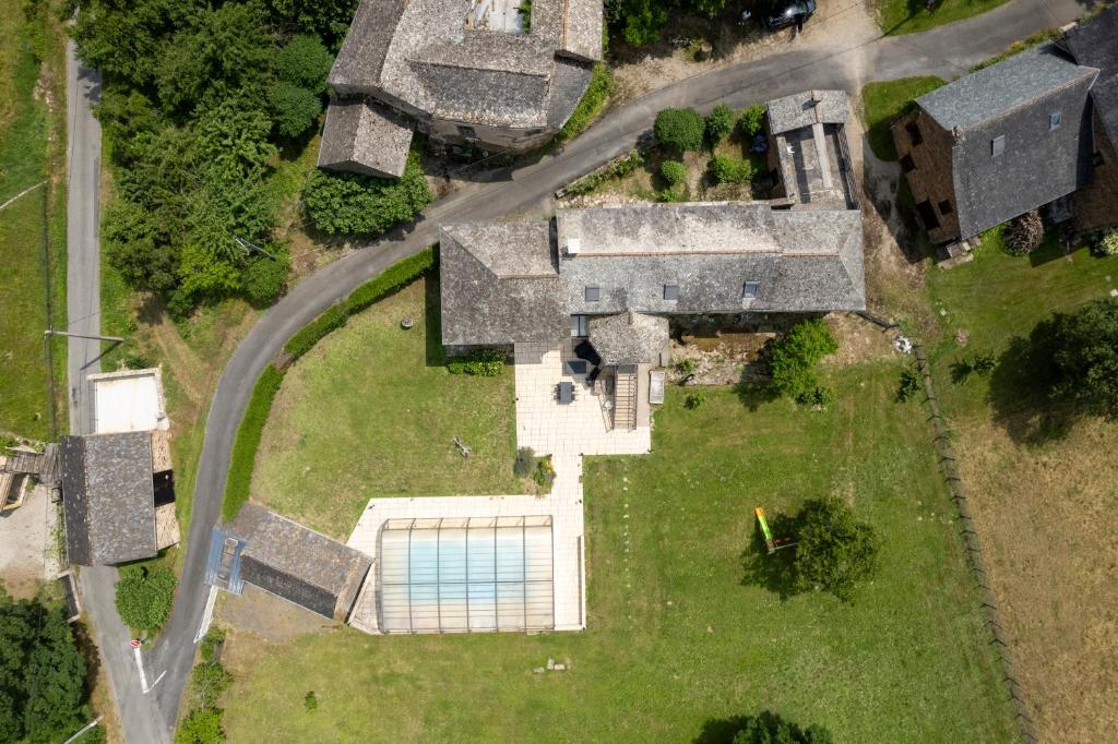 Grand Gîte piscine, L'Estrebaldie Aveyron