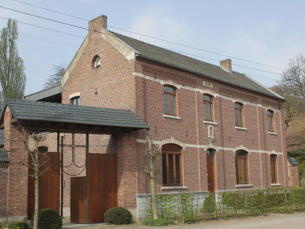 Monastery Stay in Limburg Blossom Region