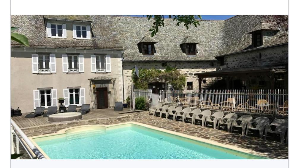 Bungalow charmant à Argences en Aubrac avec piscine