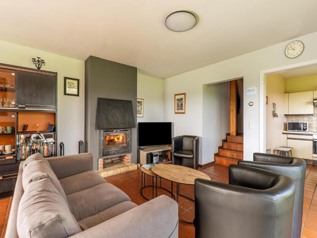 Charming Ardennes Getaway, cleaning included