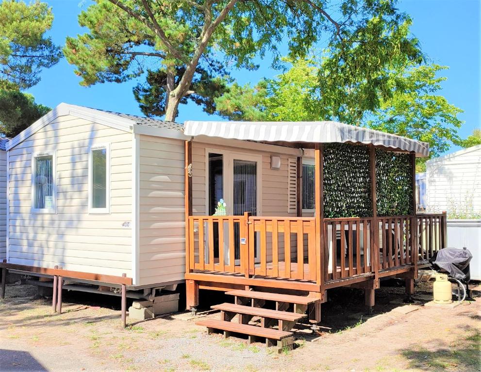 Bungalow confortable à Saint-Jean-de-Monts avec terrasse