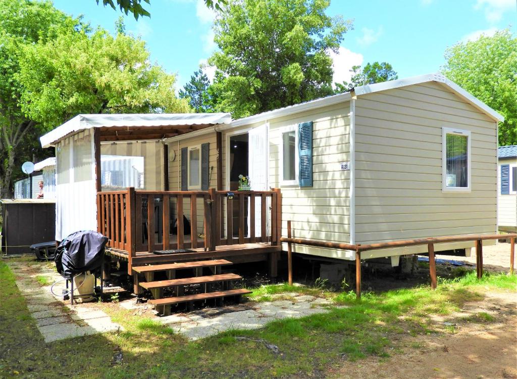 Bungalow confortable à Saint-Jean-de-Monts avec piscine