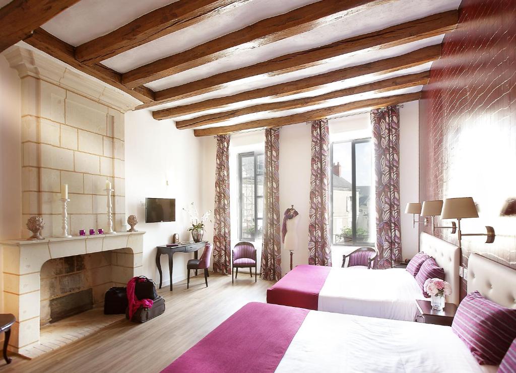 Logis Hotel La Croix Blanche Fontevraud