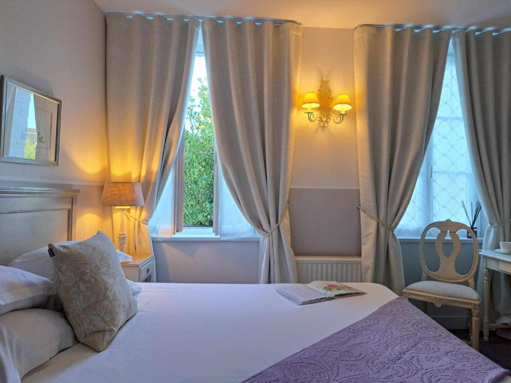 Hôtel Traiteur Les Ormes, The Originals Relais
