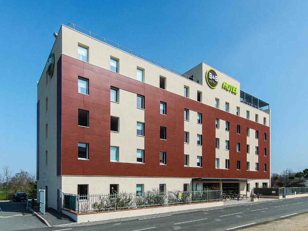 B&B HOTEL Toulouse Purpan Zénith
