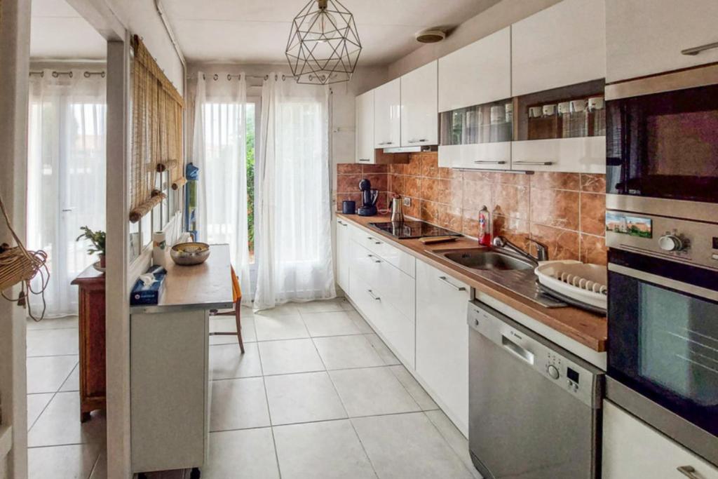 House 5 rooms with garden in Les Sables-d'Olonne