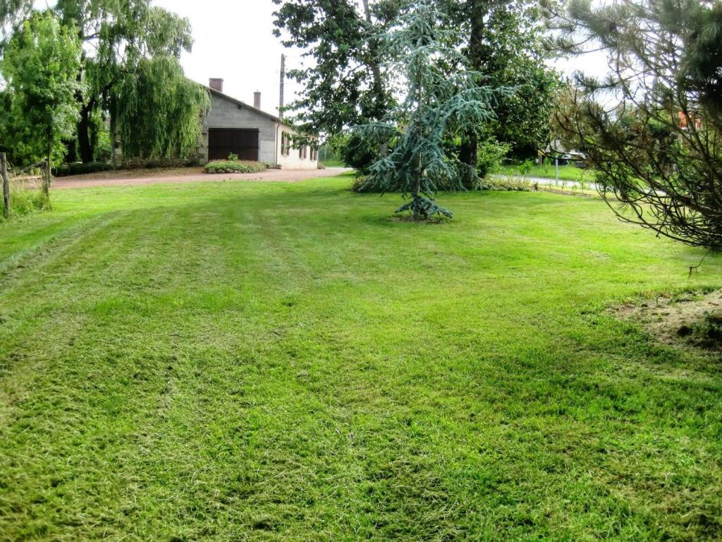 Gîte familial en Touraine avec jardin, proche châteaux et vignobles, animaux acceptés. - FR-1-381-240