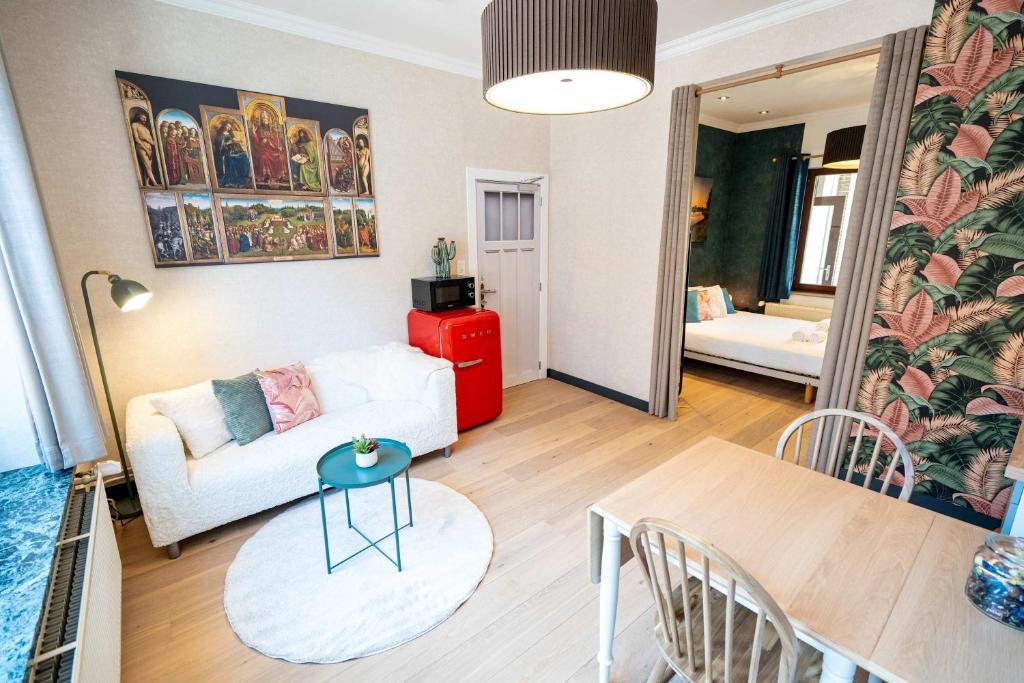 Huswell - Chic Studio with Garden in Central Ghent