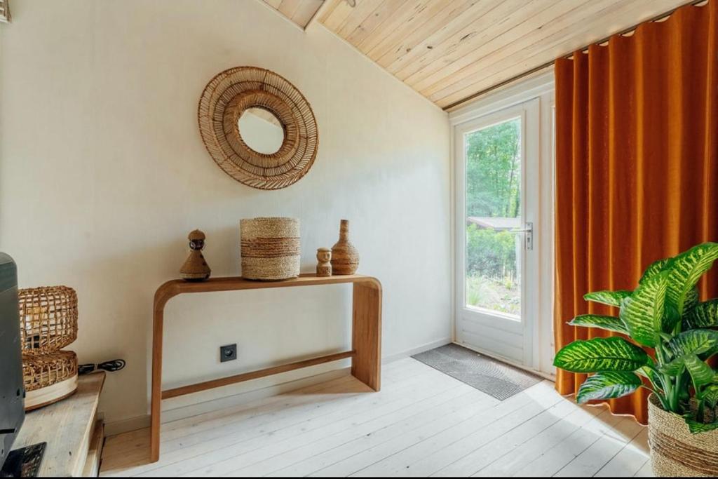 Ibiza chalet met hottub en sauna