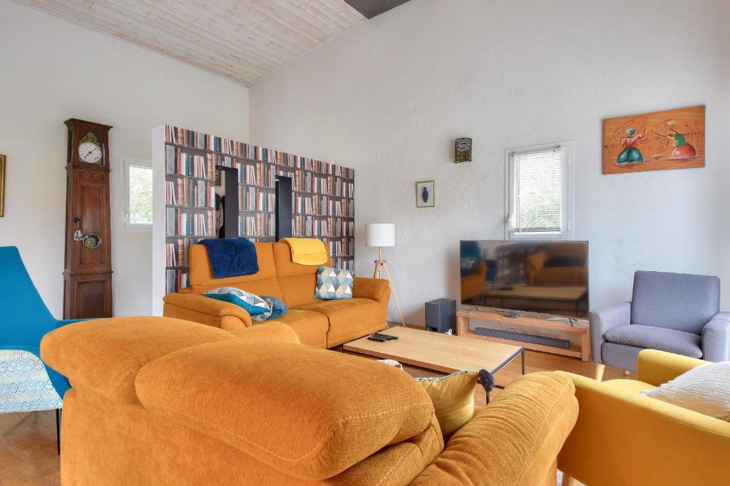 Maison moderne avec jardin pour 12 personnes