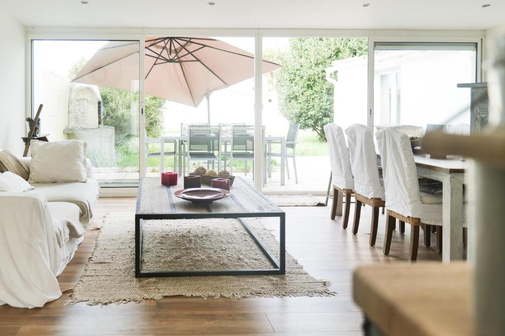Jolie maison rénovée proche centre ville Les Sables 9 personnes
