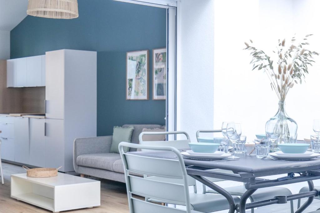 Jolie maison rénovée quartier Arago, à 5 min à pied de la plage des Sables - 6 personnes
