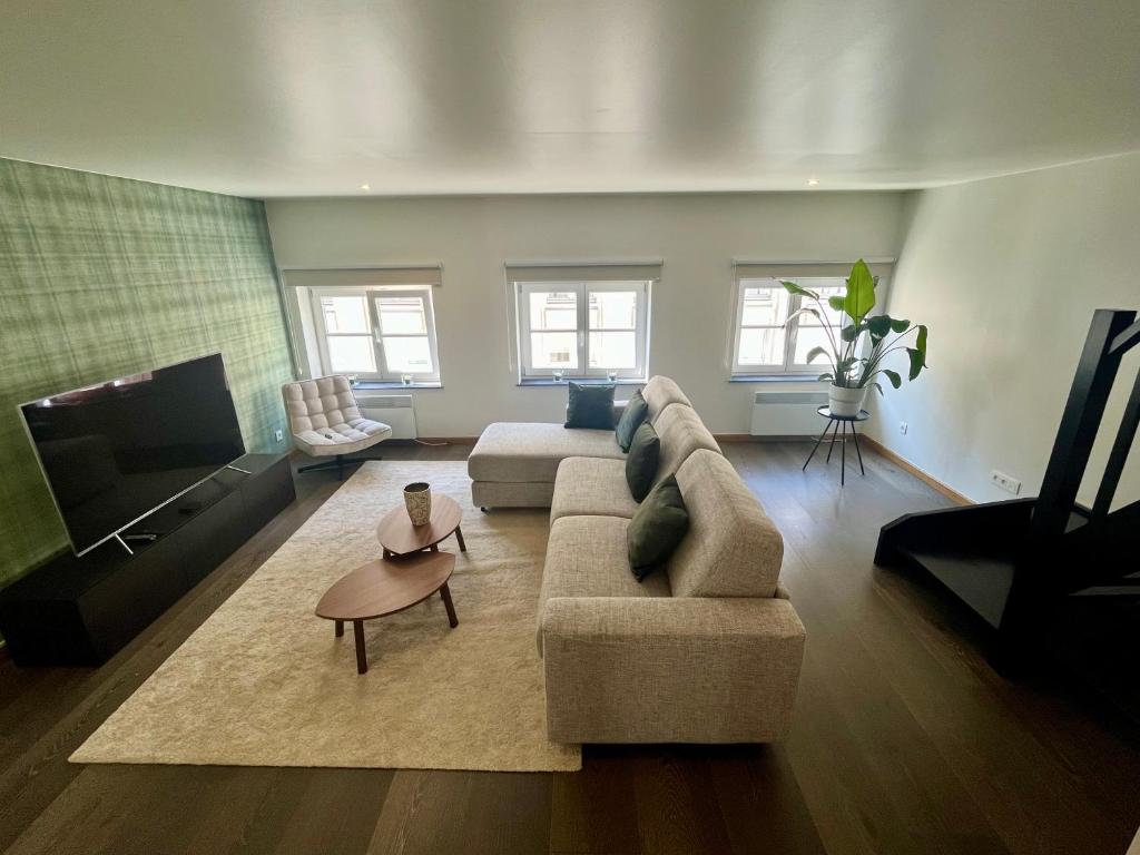 Stilias Apartment 6P City Center