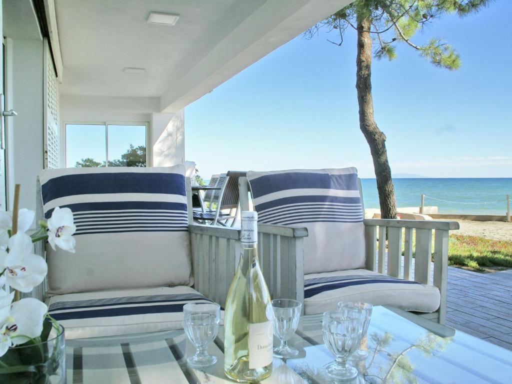Attractive Villa in Moriani-Plage at Sea