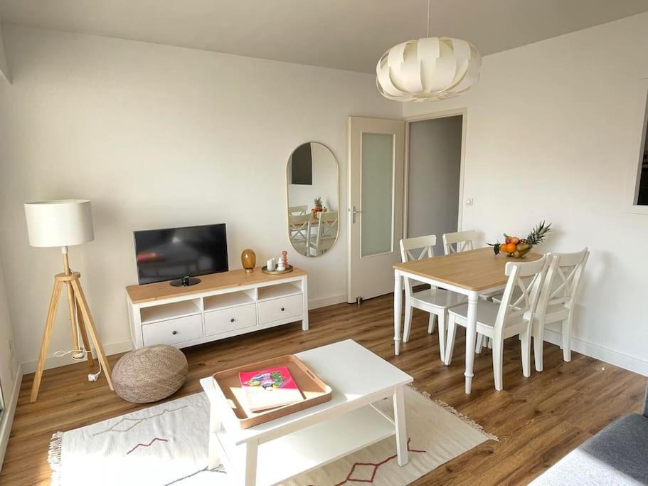 .L'Armor. Appartement avec terrasse & parking