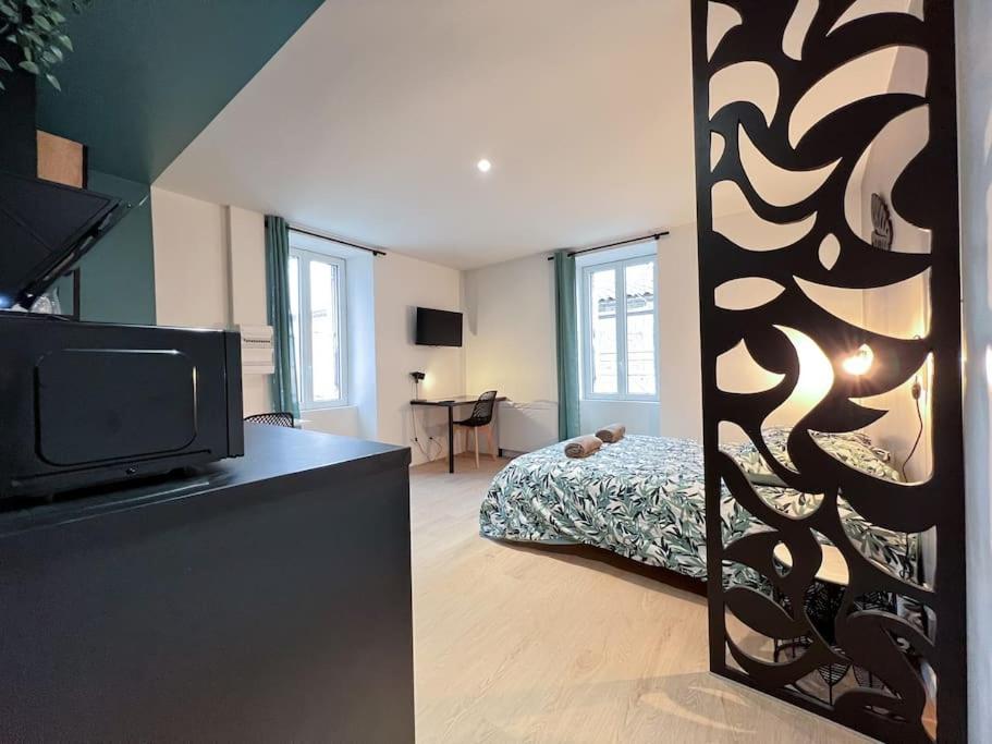 LA FEUILLERAIE N2-Standingappart-Wifi-Proche ville