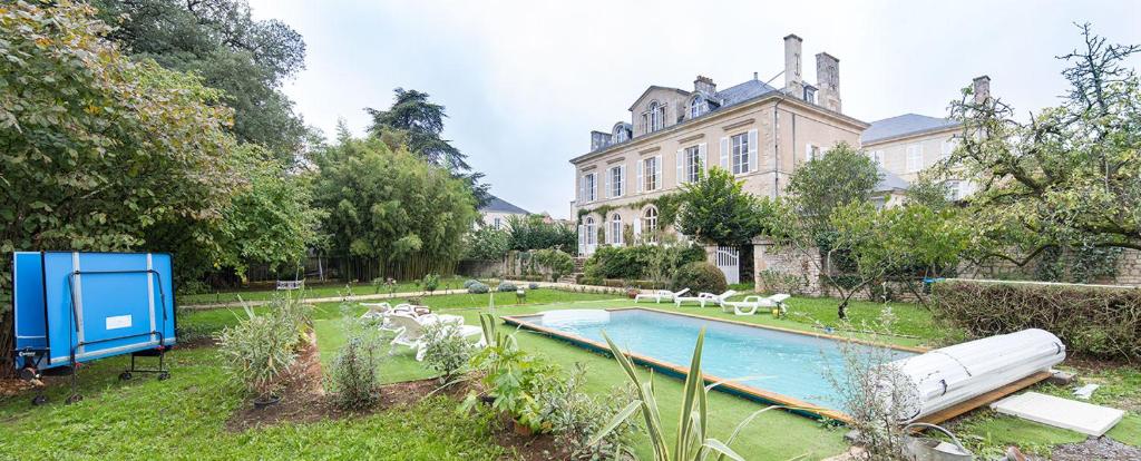 La Maison De Maitre