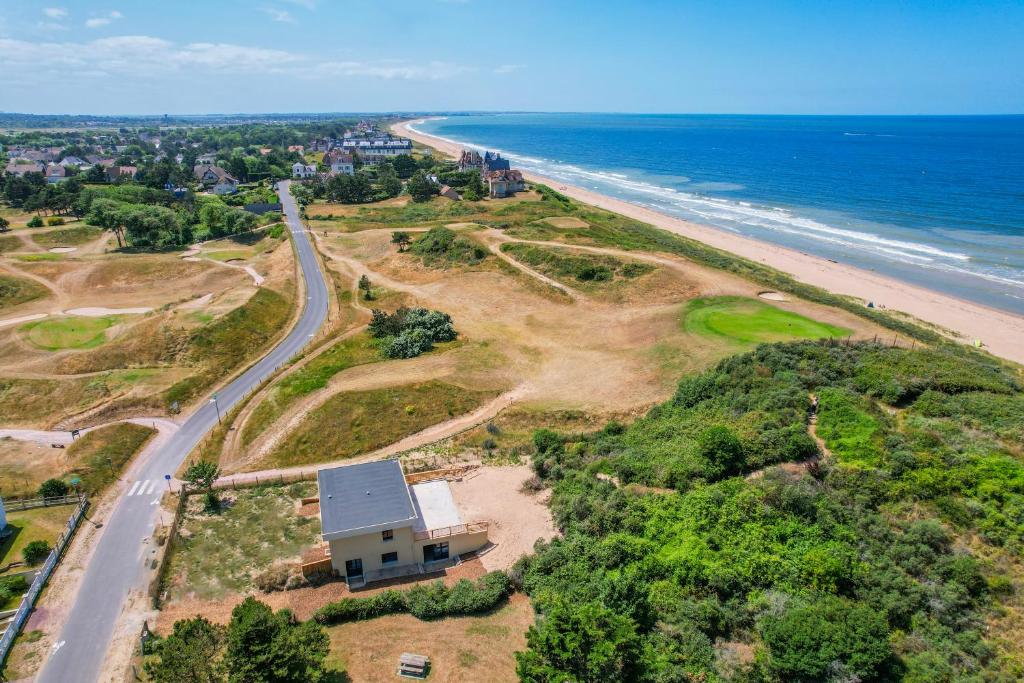 Magnifique maison moderne avec accès direct à la mer